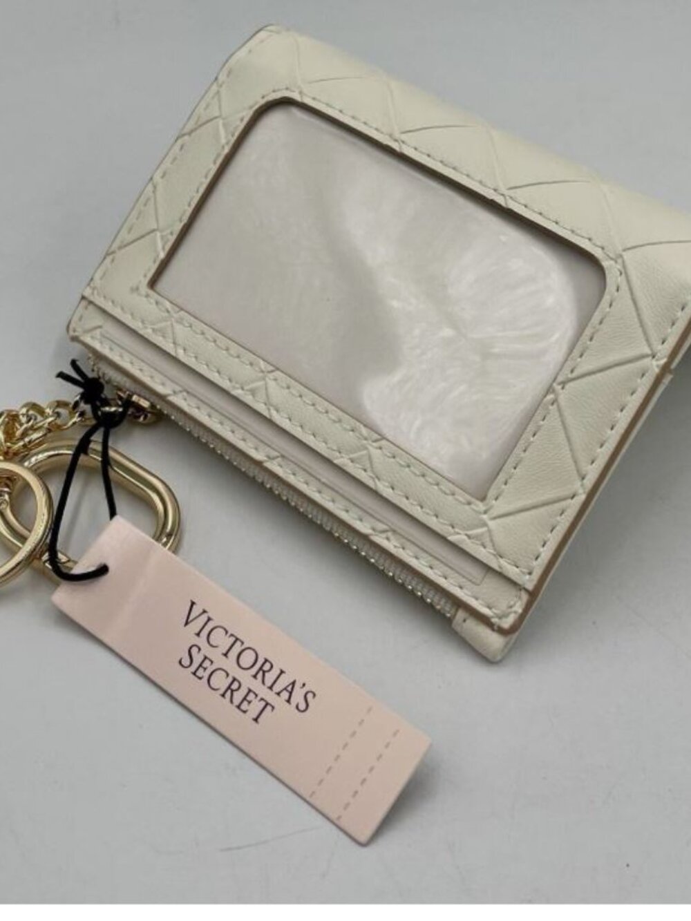 Victoria’s Secret Quilted White Card Case Keychain Zip Wallet ID Holder NWT